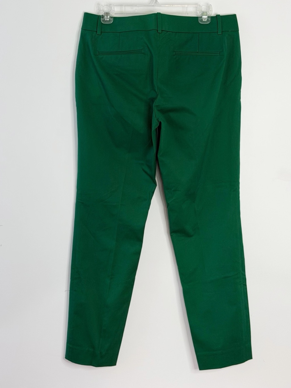 J Crew Cafe Capri
Emerald Green Pants
8 Tall | NWT - Picture 6 of 9